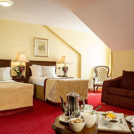 Meadow Court Hotel Loughrea Luaran gambar