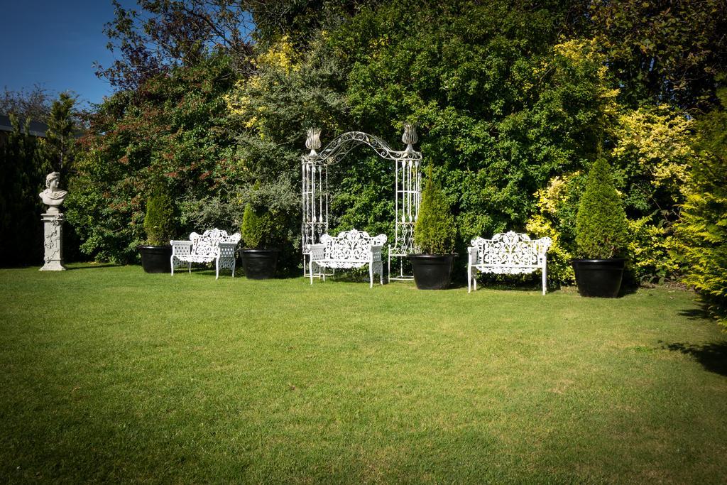 Meadow Court Hotel Loughrea Luaran gambar