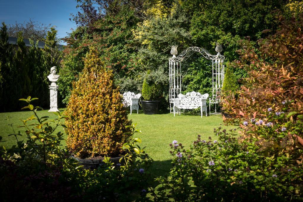 Meadow Court Hotel Loughrea Luaran gambar