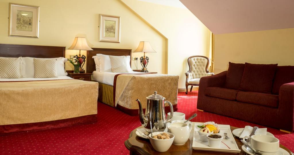Meadow Court Hotel Loughrea Bilik gambar
